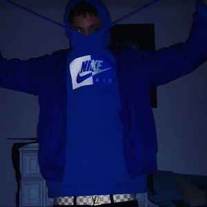 Meet your Posher, Luke